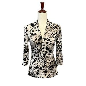 Vince Camuto Animal Print Blouse. Sheer SRaw Hem, Black Brown Size XS #1197